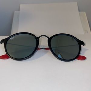 SCUDERIA FERRARI COLLECTION RB2447NM